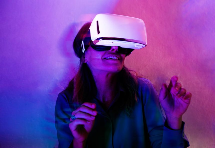 blog-6 The Future : AI, VR and Smart Fabrics
