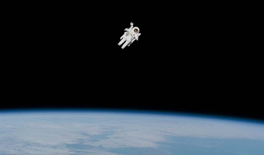Space Robots Could Mean Fewer Astronauts, More Fun